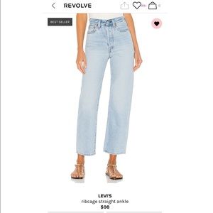 NWT Levi’s ribcage straight ankle